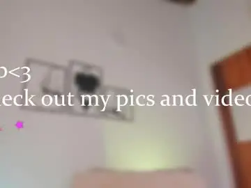 Chaturbate Free Porn Cam of aylinnzambrano_