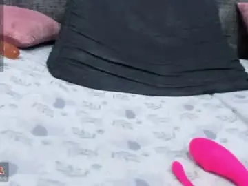 Chaturbate Adult Webcam of lia_cherryx