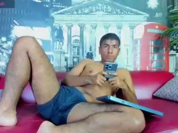Chaturbate Live Sex of maxi_eli16