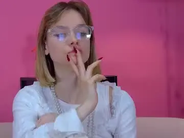 Chaturbate Nude Webcam of merlinmeyer