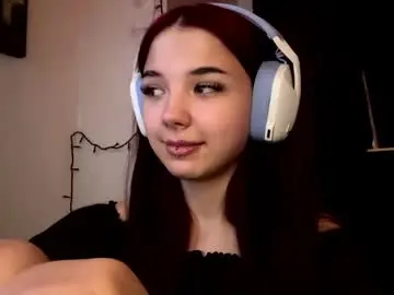 Chaturbate Live Sex Cam of roxiepiurkowski