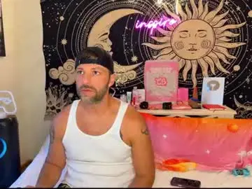 Chaturbate Sex Cam of bigguylilmiss