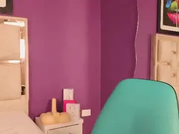 Chaturbate Sex Cam of emilyy_cooperr