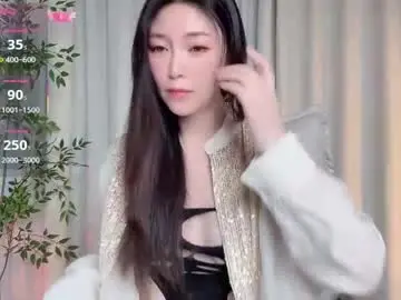 Chaturbate Live Sex Cam of xi_ethel