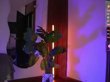 Chaturbate Best live sex cam show of annie_couper