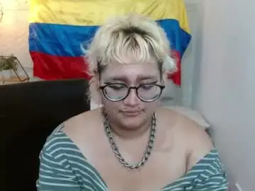 Chaturbate Free Porn Cam of echypyon_tk