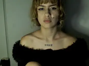 Chaturbate Adult Video Chat of eva_viulet