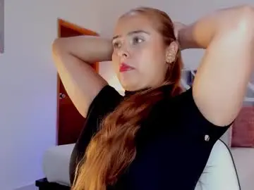 Chaturbate Live Sex Cam of mikaelastonne