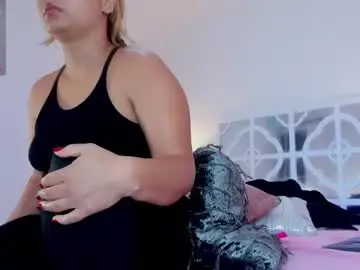 Chaturbate Sex Chat of mikaelastonne