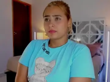 Chaturbate Sex Cam of mikaelastonne