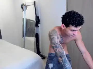 Chaturbate Adult Video Chat of morthy_downey