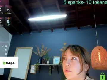 Chaturbate Live Porn of romi01_