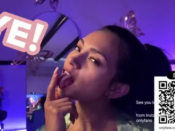 Chaturbate Watch Live Sex Cams of sweet_littleee