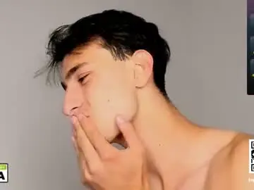 Chaturbate Watch Live Sex Cams of 19_david_19