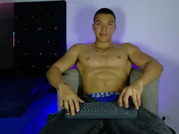 Chaturbate Best Webcam of adriel_escalante