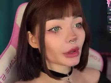 Chaturbate Live Sex Cam of babyroxynill