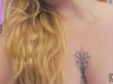 Chaturbate Free Porn Cam of curvyally