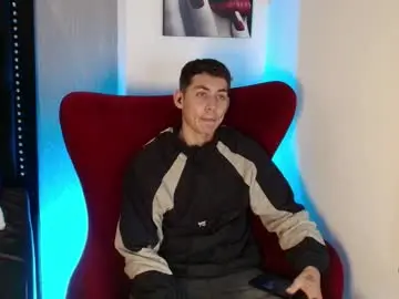 Chaturbate Watch Live Sex Cams of loganfoster_