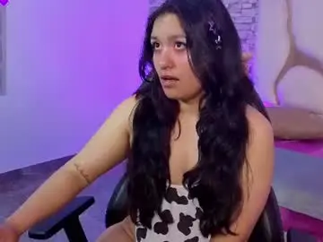 Chaturbate Free Live Porn of oliviapearl_tay
