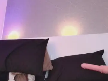 Chaturbate Live Sex Cam of sofia_scarlet1