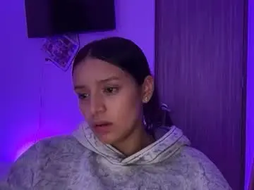 Chaturbate Sex Cam of kimmi_foxy