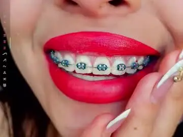 Chaturbate Adult Webcams of mia_roux1