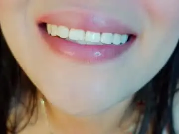 Chaturbate Adult Webcam of mia_roux1