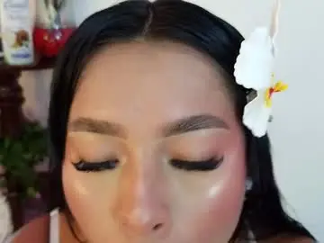 Chaturbate Live Sex of mia_roux1