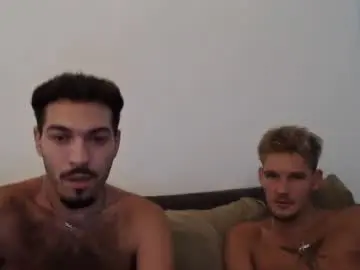Chaturbate Best live sex cam show of blondiexbrunette