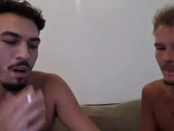 Chaturbate Adult Video Chat of blondiexbrunette