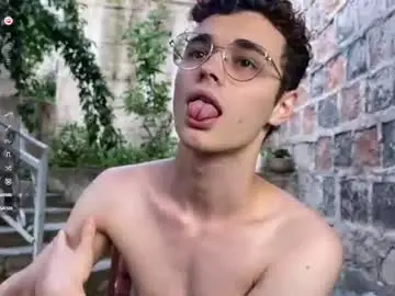 Chaturbate Free Porn Cam of herman_gross
