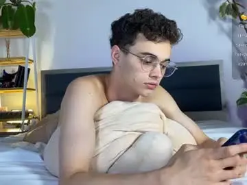 Chaturbate Live Sex of herman_gross