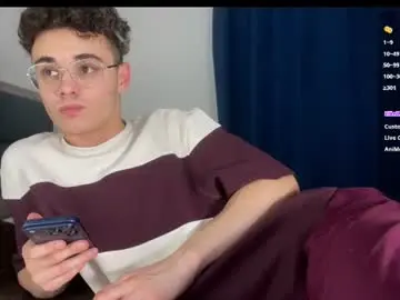 Chaturbate Free Live Porn of herman_gross