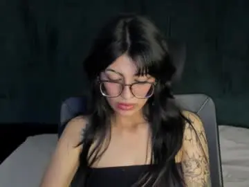 Chaturbate Free Live Porn of miadvn