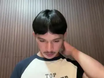 Chaturbate Watch Live Sex Cams of sweetguy102103