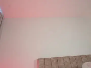 Chaturbate Live Sex Cam of camilitasu