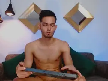 Chaturbate Free Live Porn of harryfosster