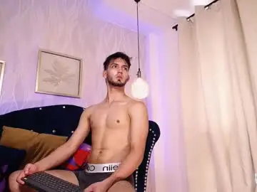 Chaturbate Nude Webcam of harryfosster