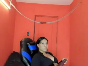 Chaturbate Live Sex Cam of naileth_