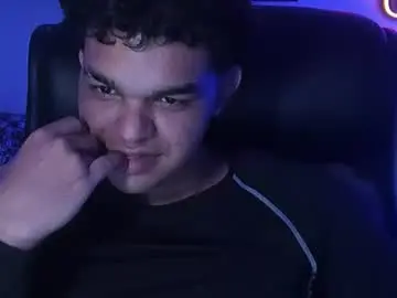 Chaturbate Live Porn of sam_dosantos