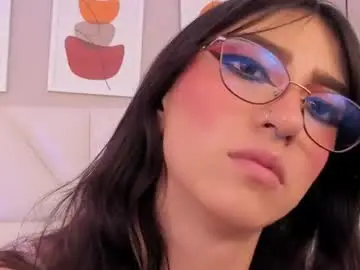 Chaturbate Free Live Porn of zoey_kiss_