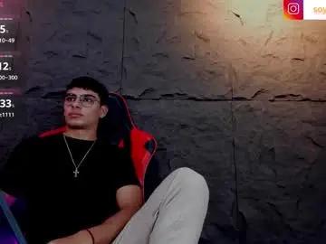 Chaturbate Best live sex cam show of joseph__boy