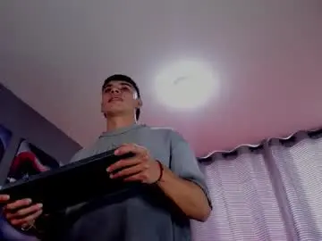 Chaturbate Sex Cam of joseph__boy