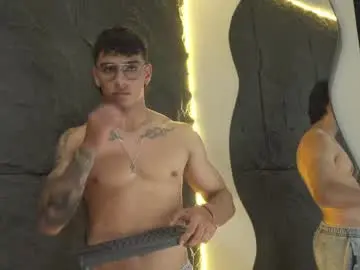 Chaturbate Live Sex of joseph__boy