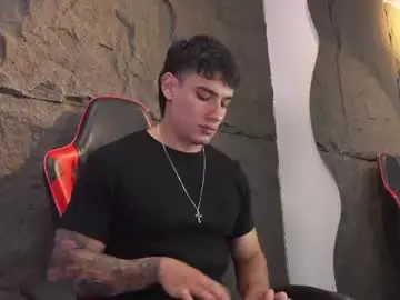 Chaturbate Best live sex cam show of joseph__boy