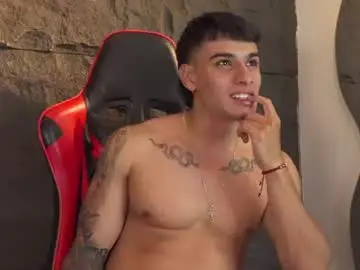 Chaturbate Adult Video Chat of joseph__boy