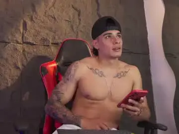 Chaturbate Watch Live Sex Cams of joseph__boy