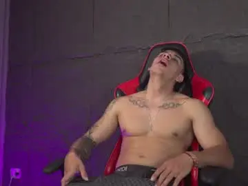 Chaturbate Adult Webcams of joseph__boy