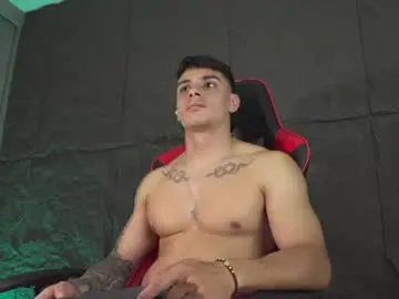 Chaturbate Best live sex cam show of joseph__boy