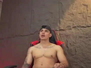 Chaturbate Free Porn Cam of joseph__boy